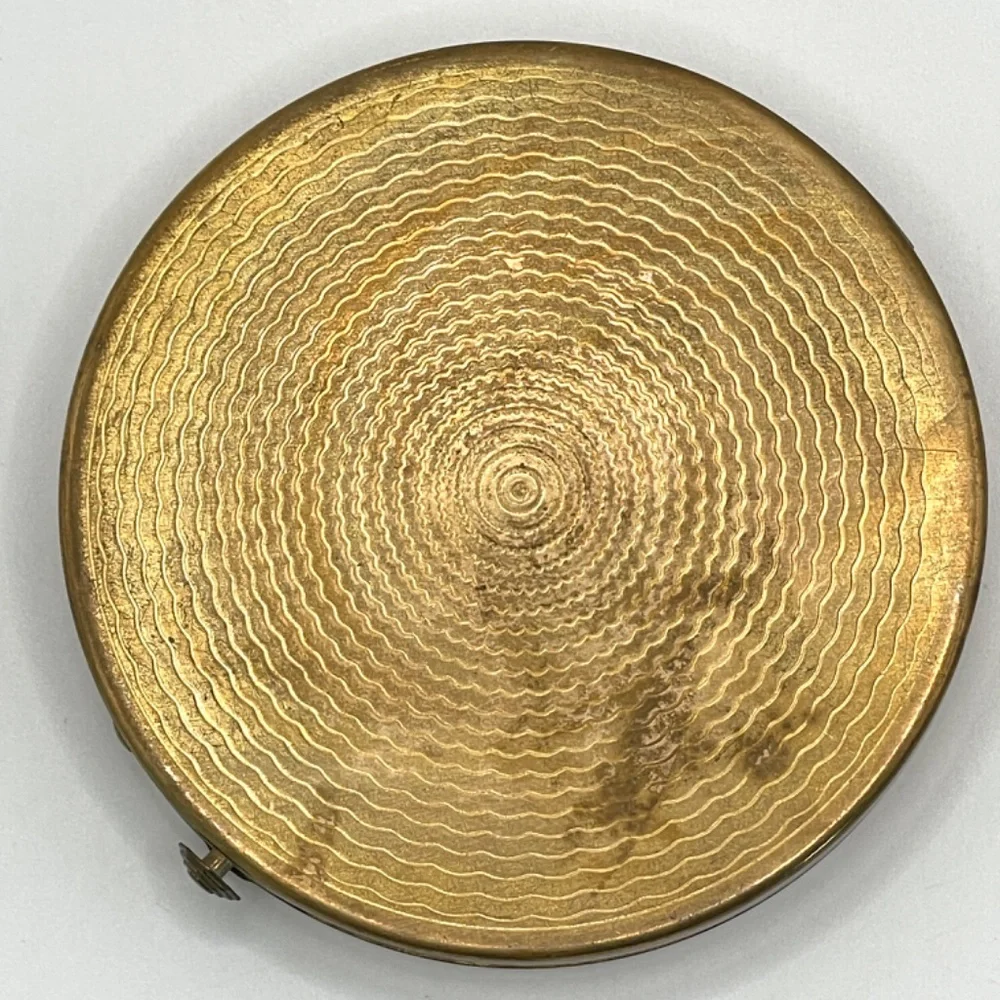 Dorset Fifth Avenue Engraved Design Vintage Powder Compact